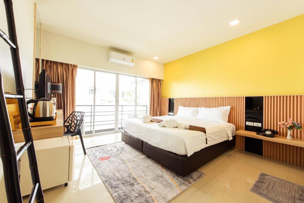 The Golden Ville Boutique Hotel And Spa Патая Екстериор снимка