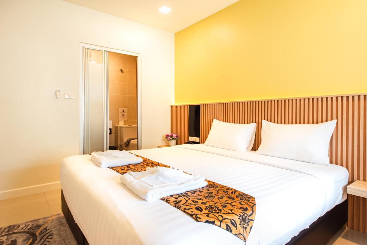 The Golden Ville Boutique Hotel And Spa Патая Екстериор снимка