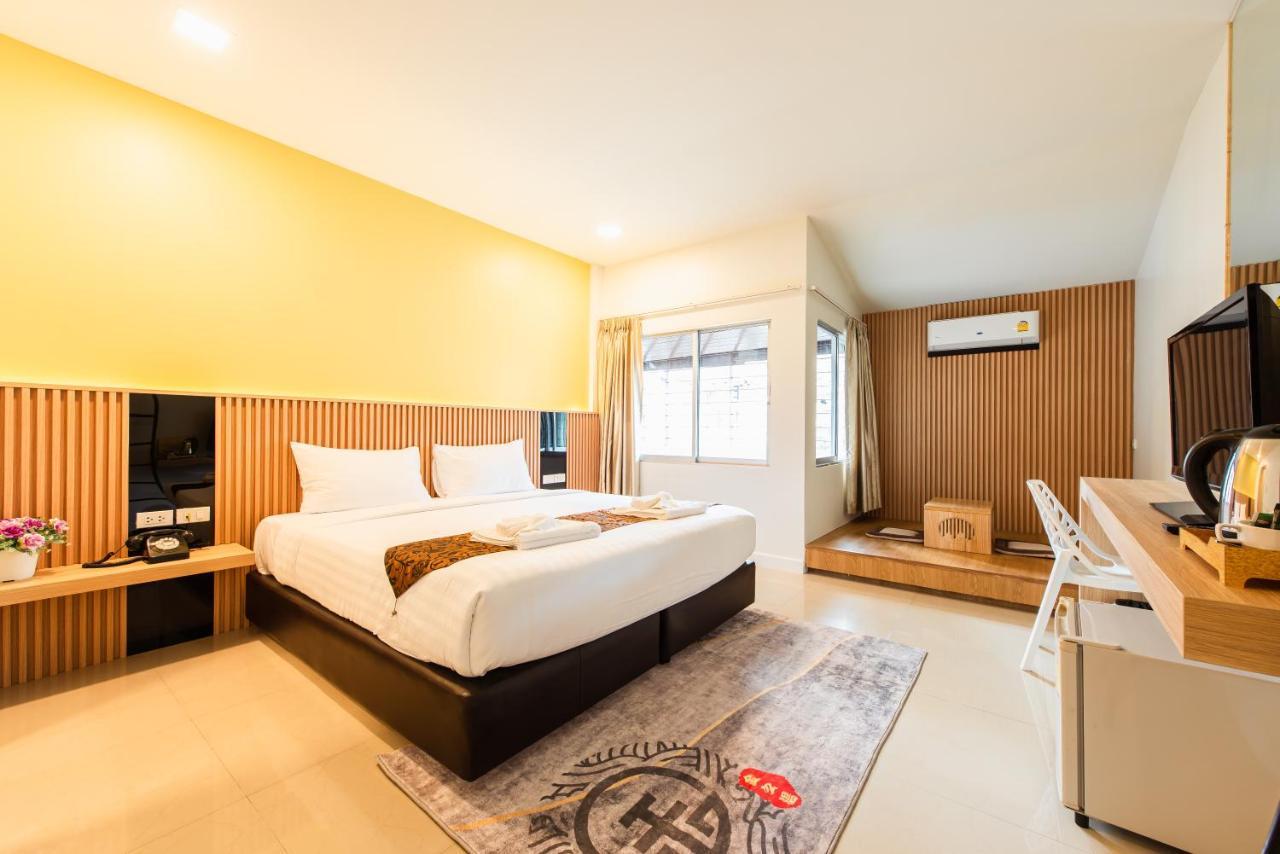 The Golden Ville Boutique Hotel And Spa Патая Екстериор снимка