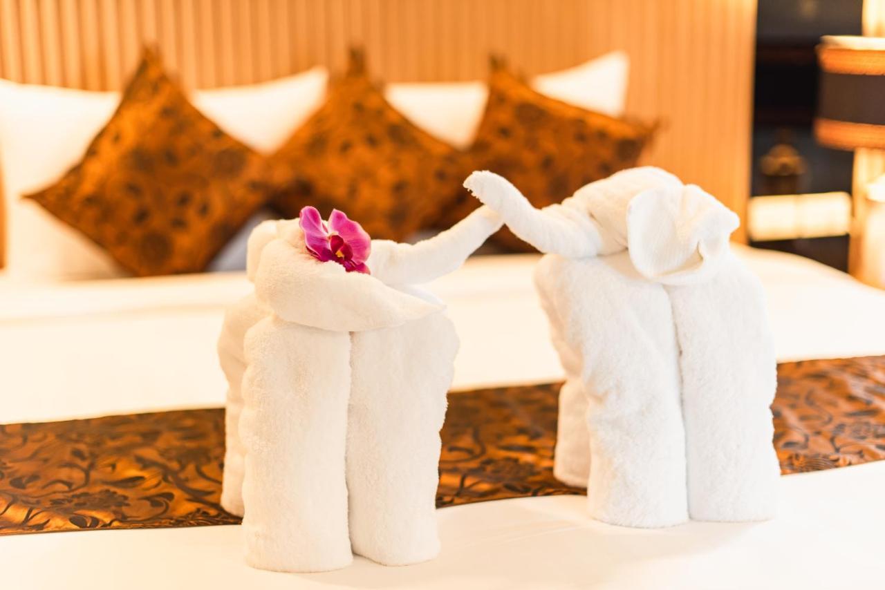 The Golden Ville Boutique Hotel And Spa Патая Екстериор снимка