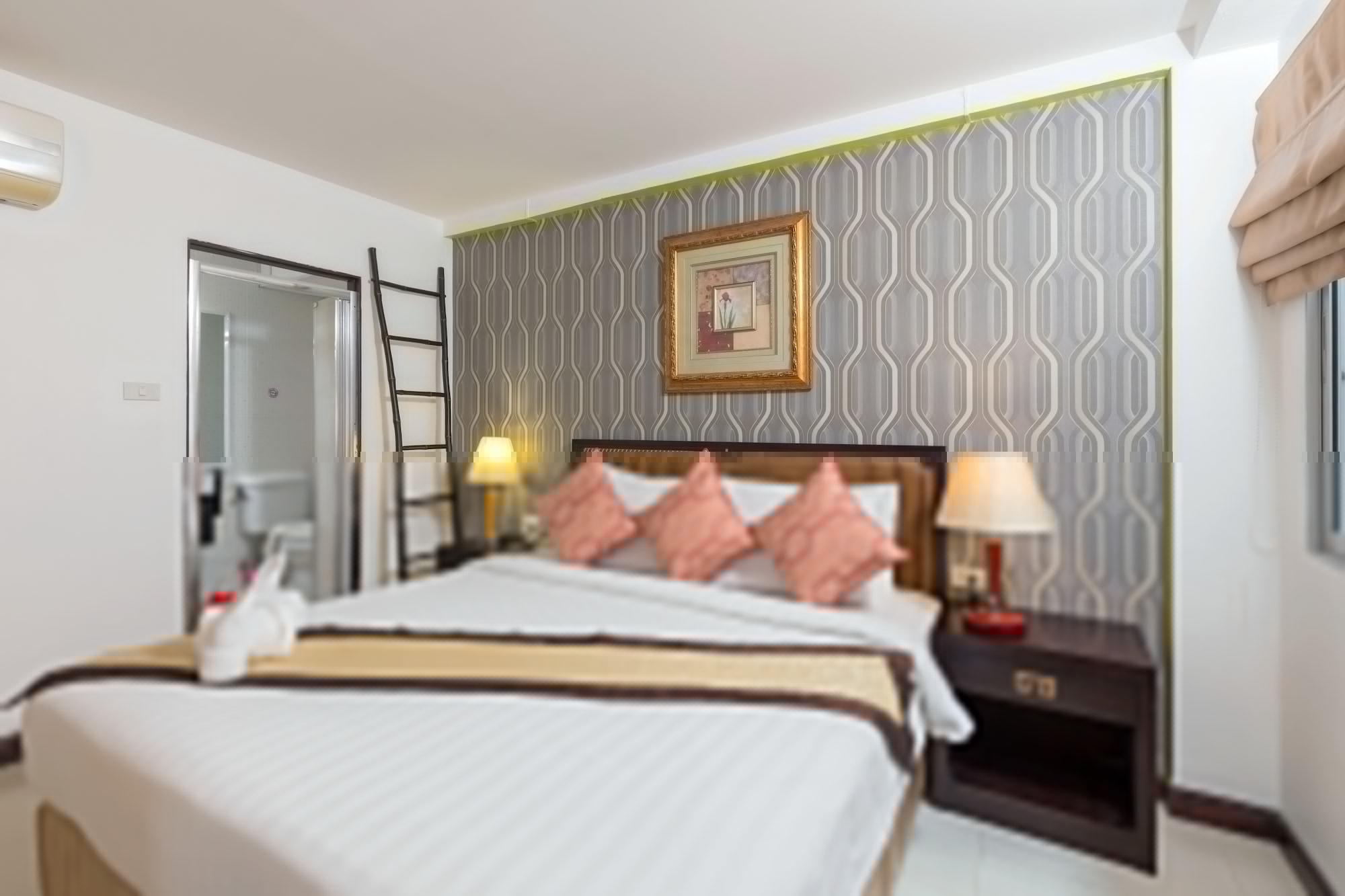 The Golden Ville Boutique Hotel And Spa Патая Екстериор снимка
