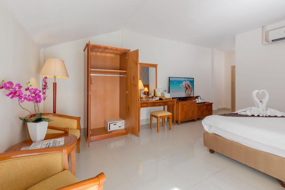 The Golden Ville Boutique Hotel And Spa Патая Екстериор снимка