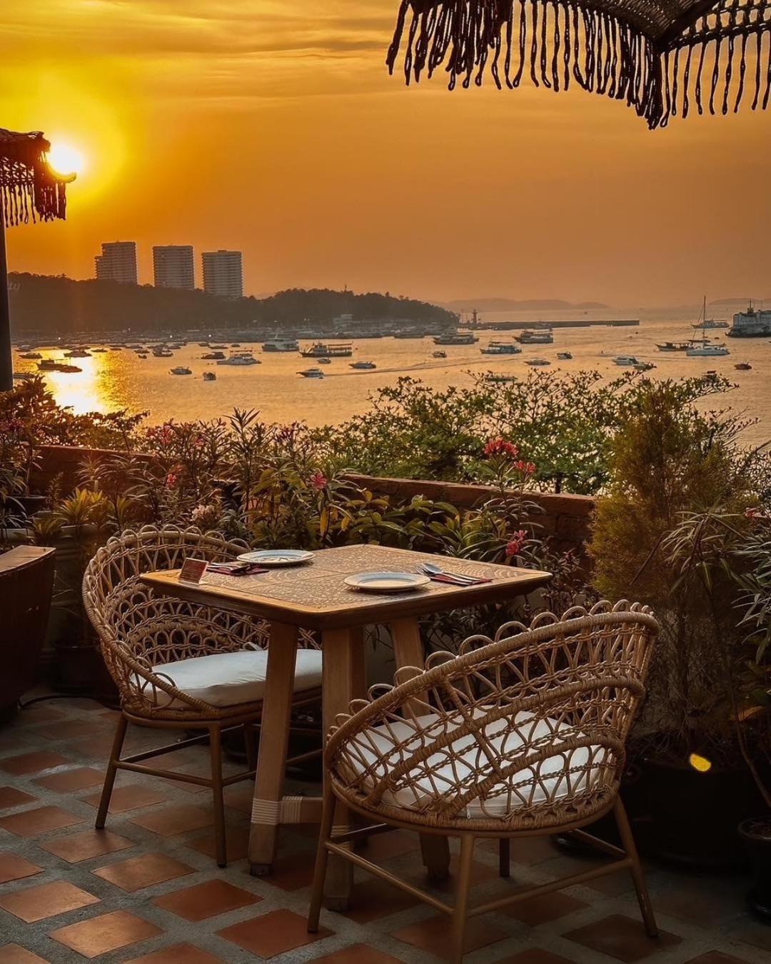 The Golden Ville Boutique Hotel And Spa Патая Екстериор снимка